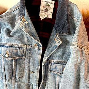 Banana Republic Jean jacket size large
